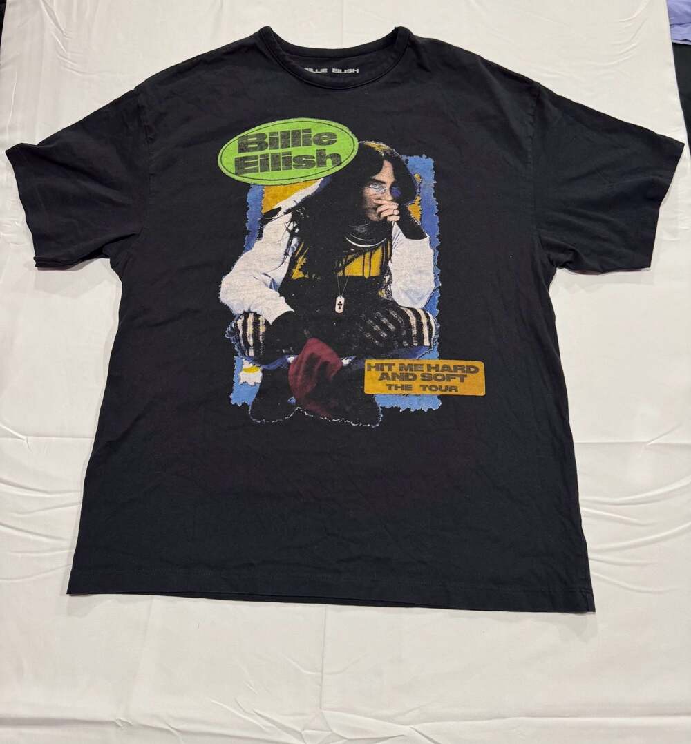 Billie Eilish Hit Me Hard And Soft The Tour Black T-Shirt Size S